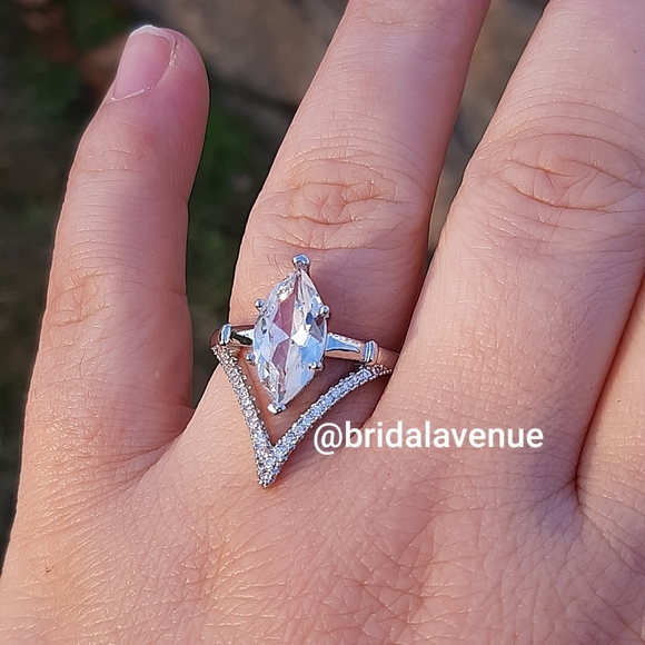 Silver White Sapphire Marquise Ring - Picture 5 of 7